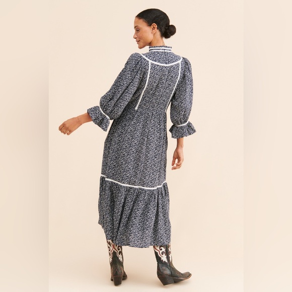 Anthropologie Meadows Amaryllis Floral Dress Navy Floral Altered Size 8 - Picture 2 of 11